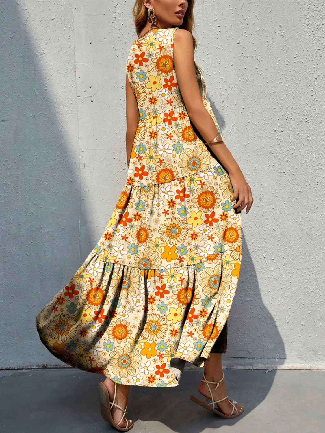 🌼 Tiered Printed V-Neck Sleeveless Dress 🌼