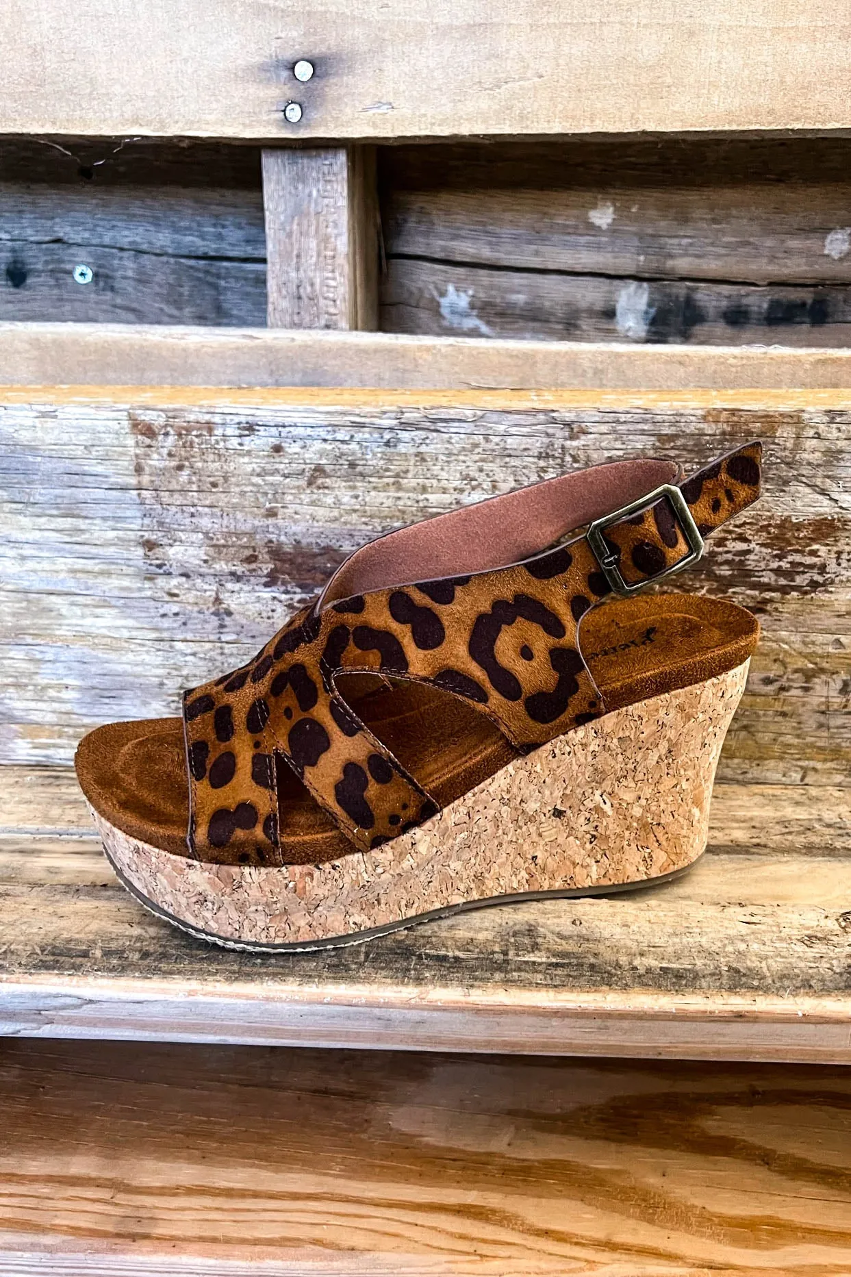 Be Bold Wedges - Leopard