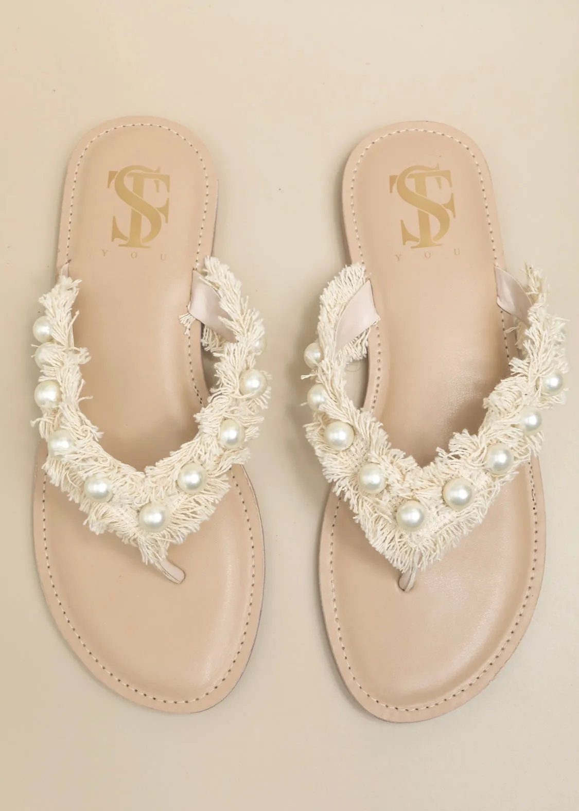 Beige Pearl beach Sliders