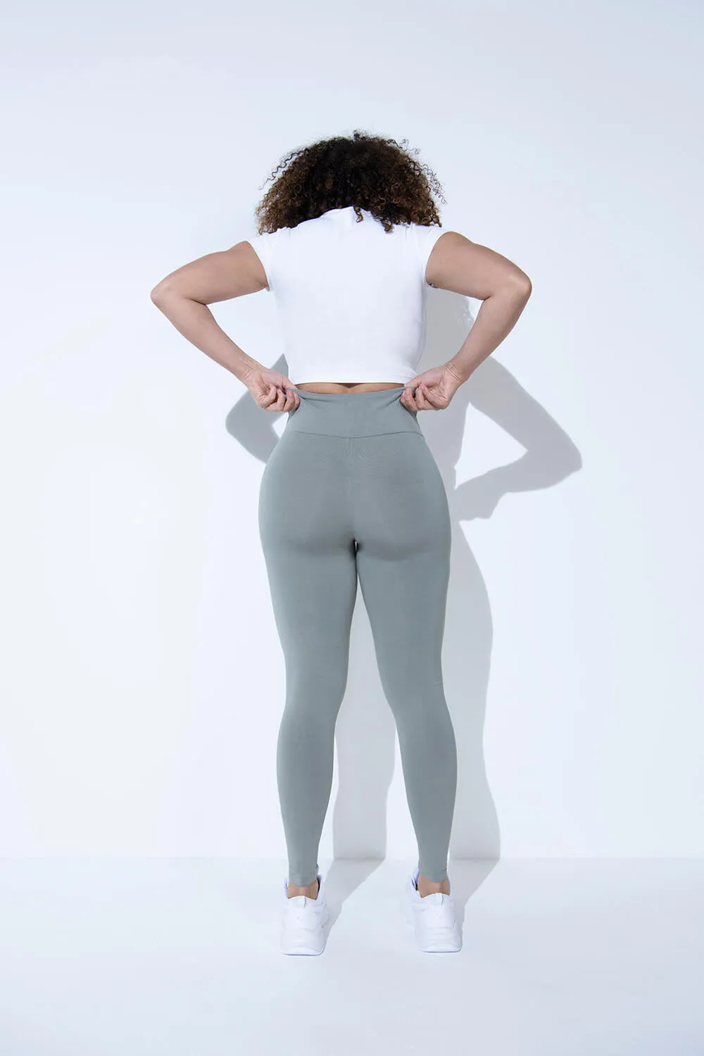 Curve Lightweight Everyday High Waisted Leggings - Sage