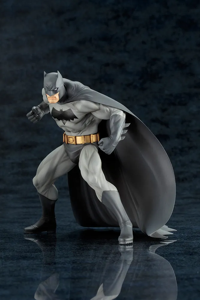 DC COMICS: Batman & Robin Two-Pack ArtFX  PVC Statue