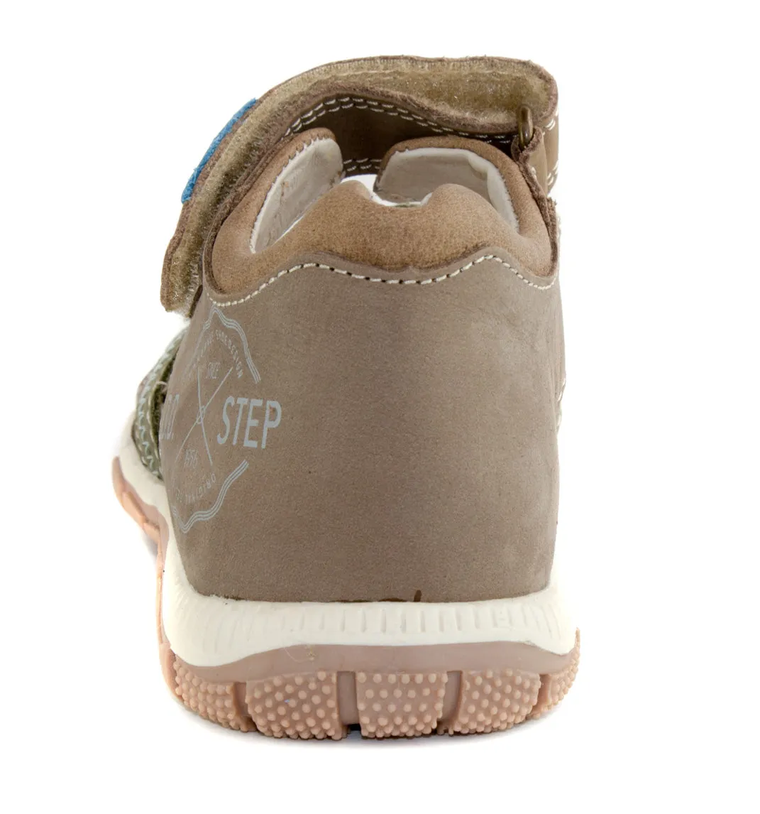 D.D. Step big kid double strap boy sandals light brown and khaki size US 13-4