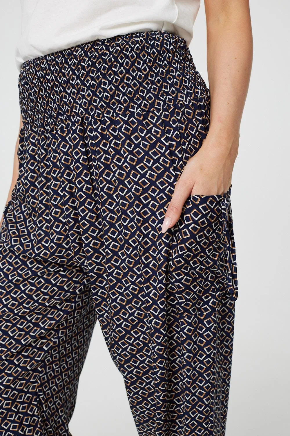 Geo Print Pocket Detail Pants