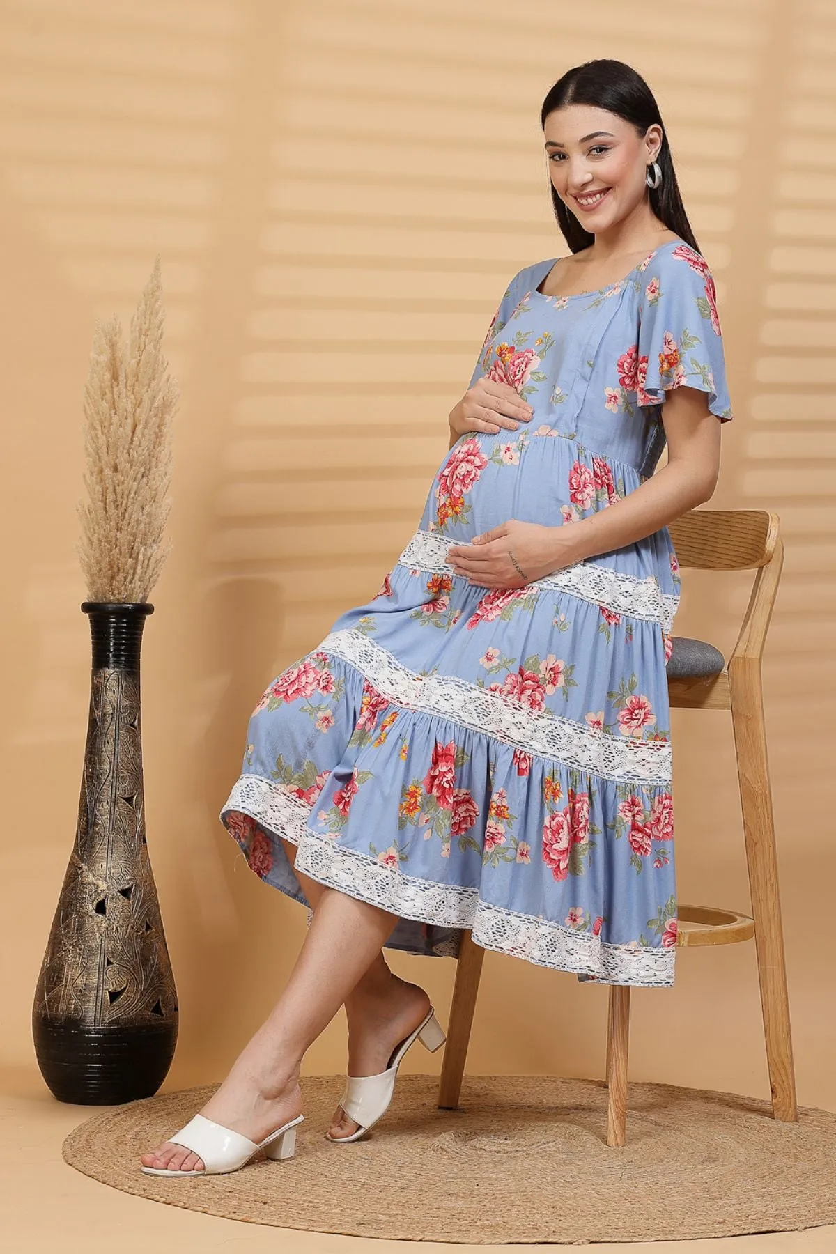 Lace Bloom Maternity Feeding Dress