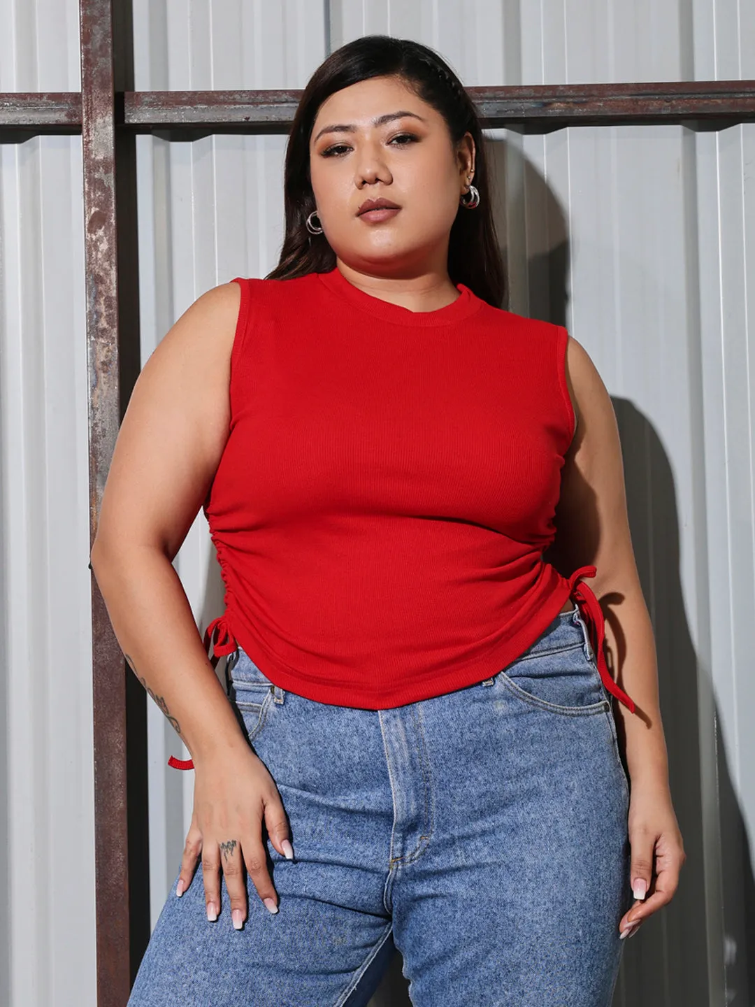 LIYA - SLEEVELESS CASUAL RED PLUS TOP