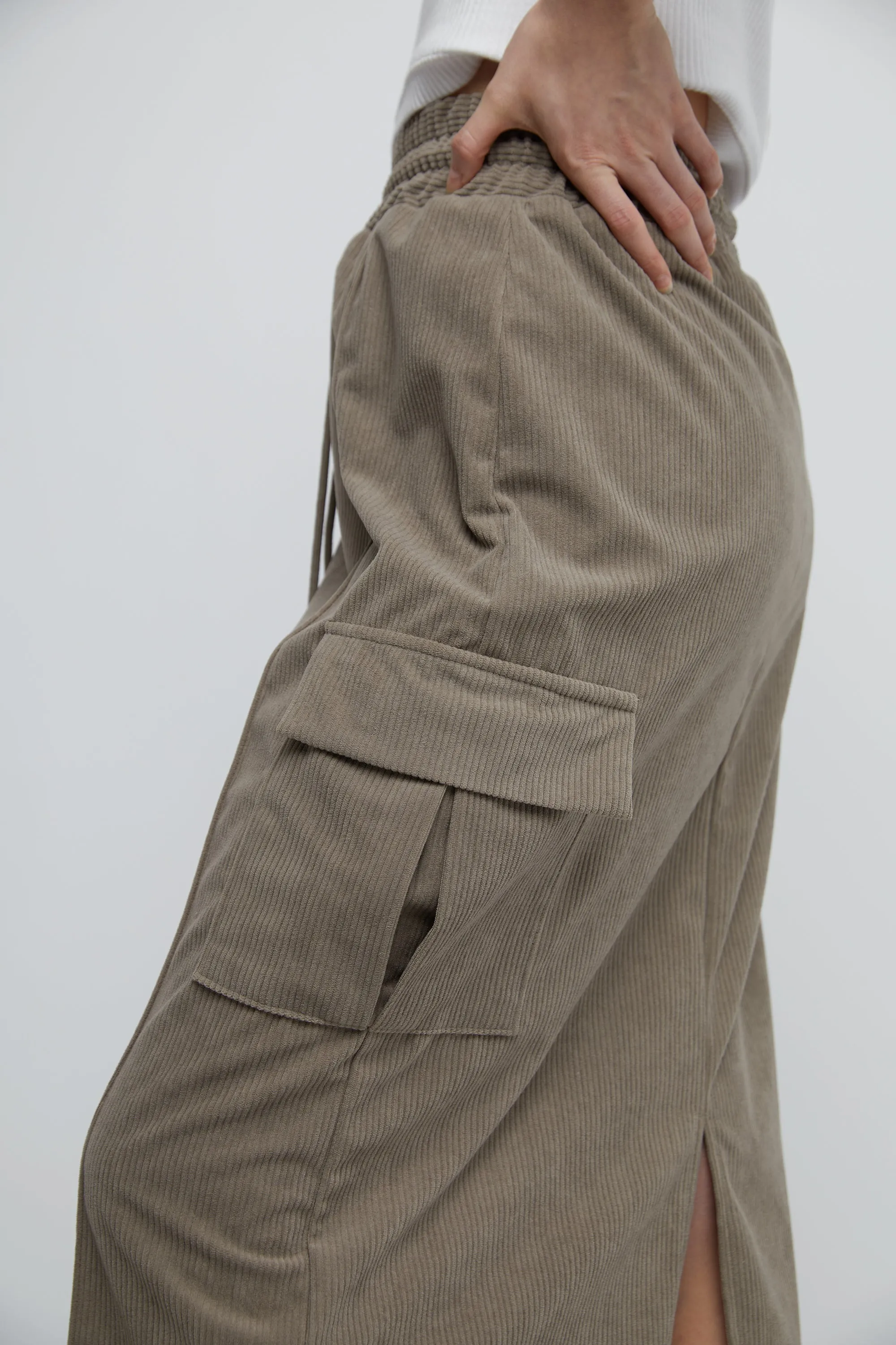 MIDI CORDUROY CARGO SKIRT