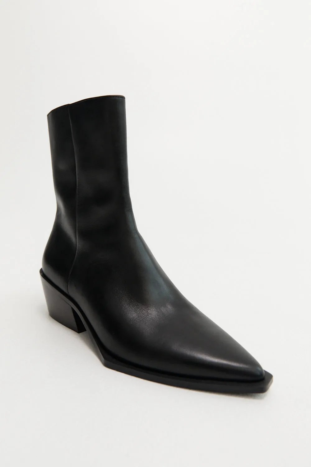 Napier Boot Black