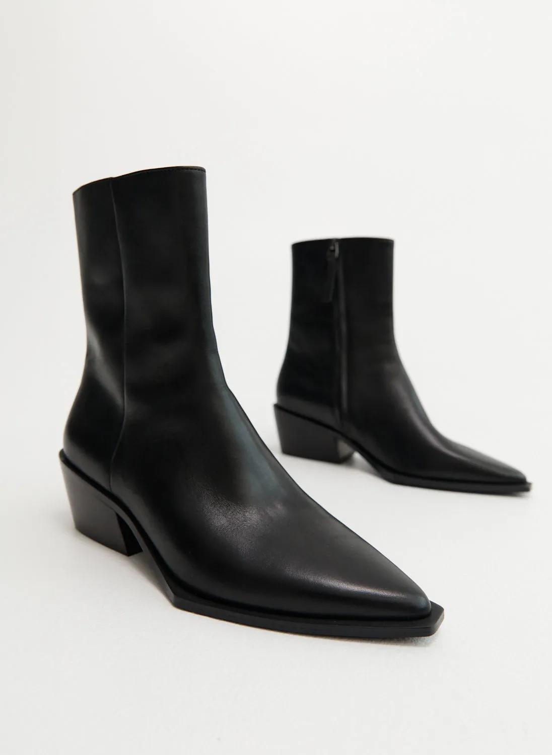 Napier Boot Black