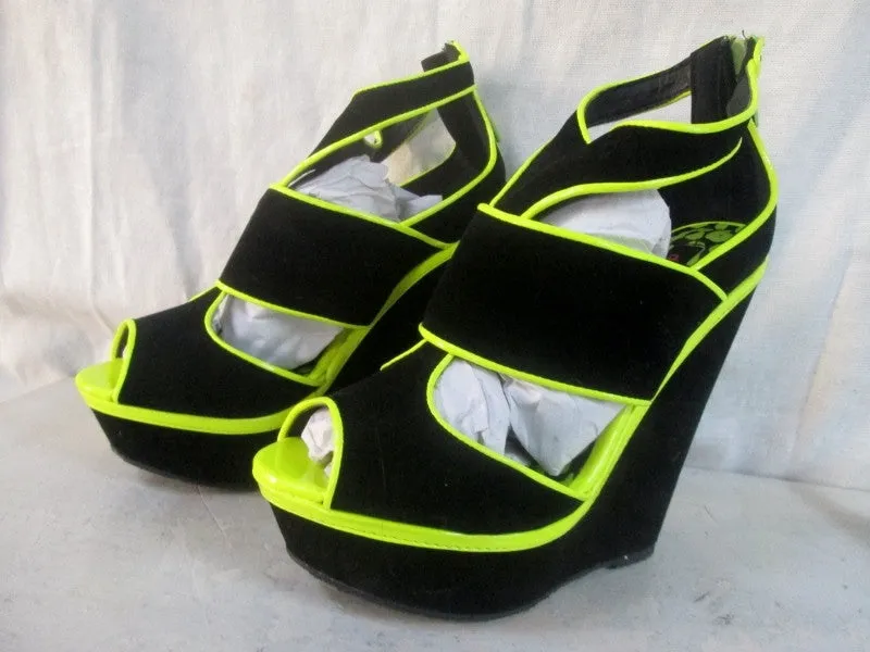 NEW Womens DOLLHOUSE Vegan Velvet Sandals High Heel 5.5 BLACK YELLOW