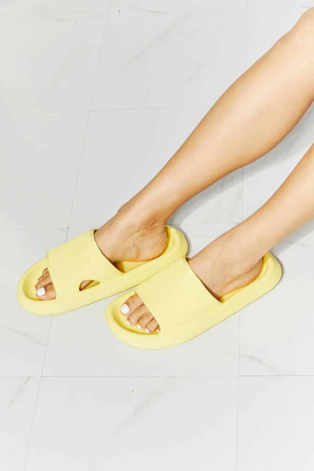 Open Toe Slide in Yellow