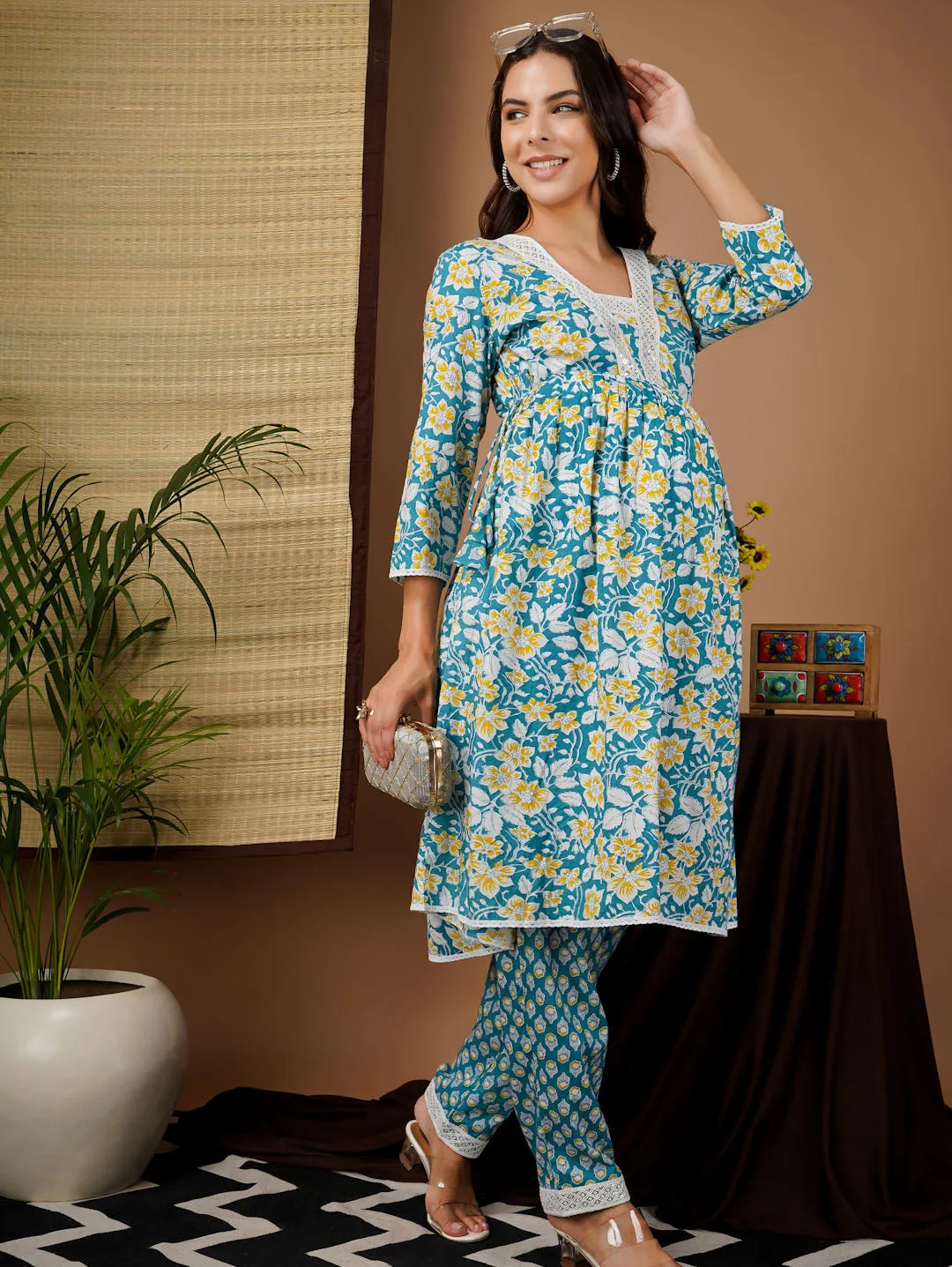 RELINA -BLUE AND WHITE PRINTED KURTA AND MATCHING TROUSER WITH EMBROI MATERNITY CO-ORDS SET