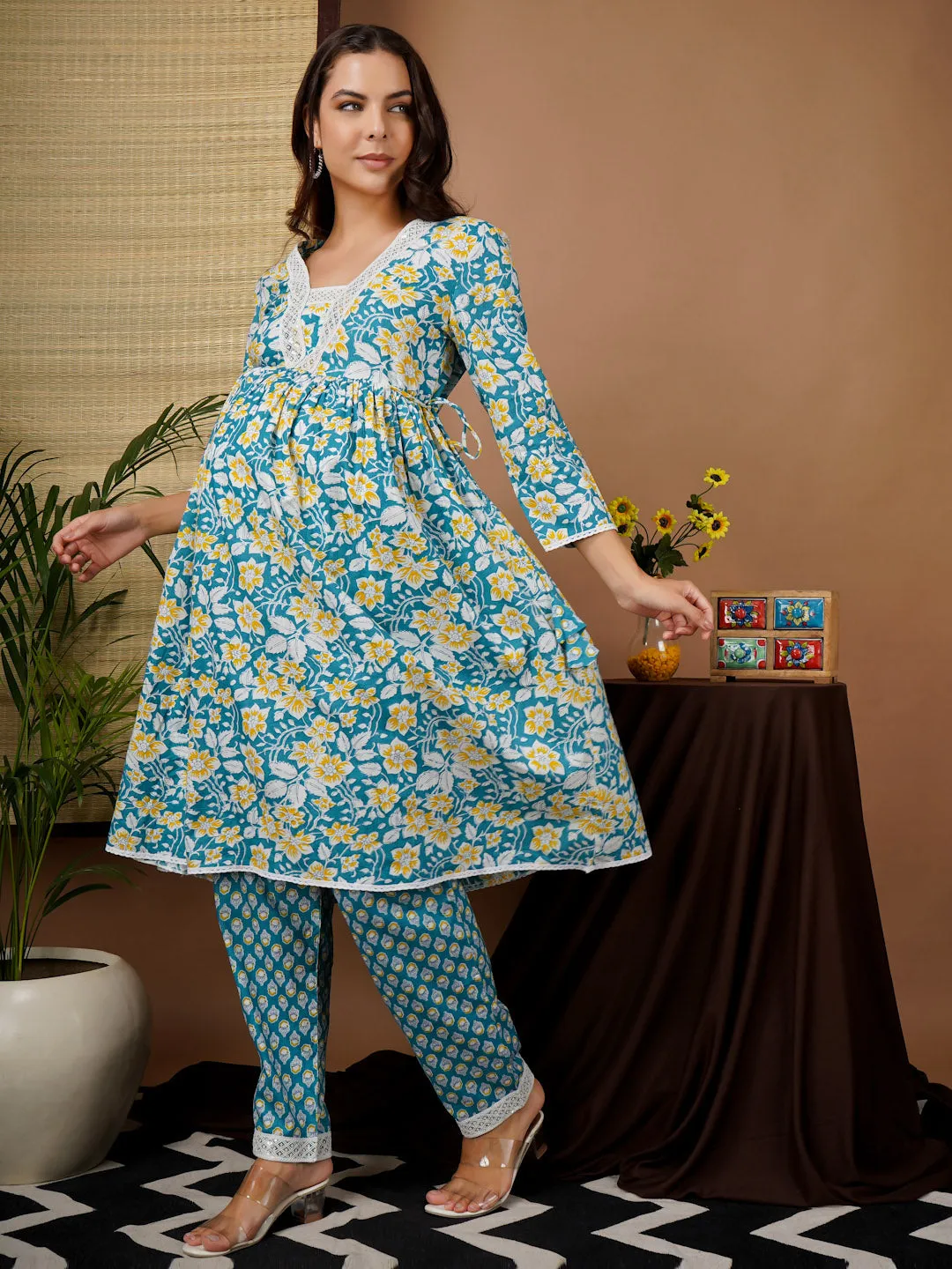 RELINA -BLUE AND WHITE PRINTED KURTA AND MATCHING TROUSER WITH EMBROI MATERNITY CO-ORDS SET