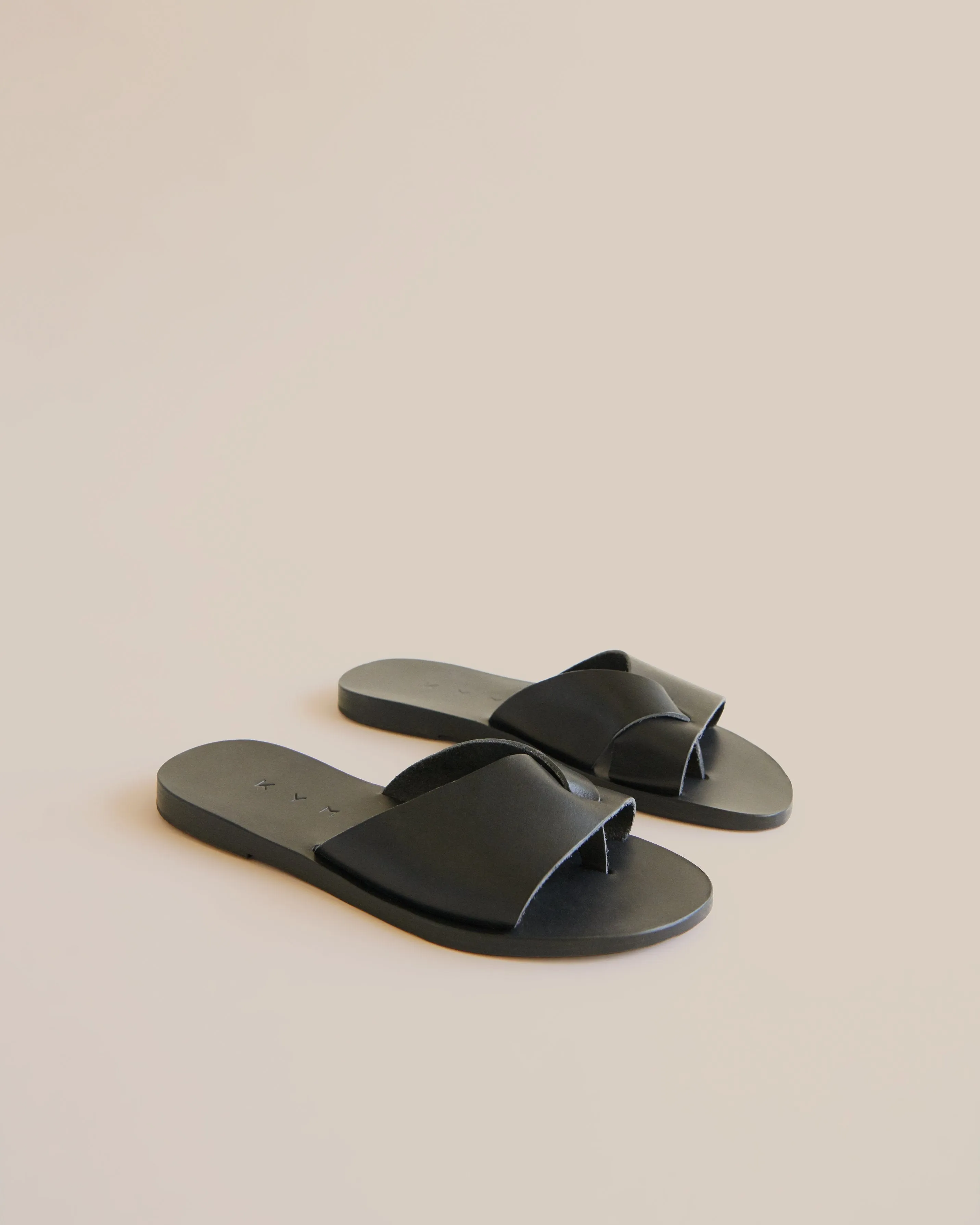 Romvi Leather Slide Sandal