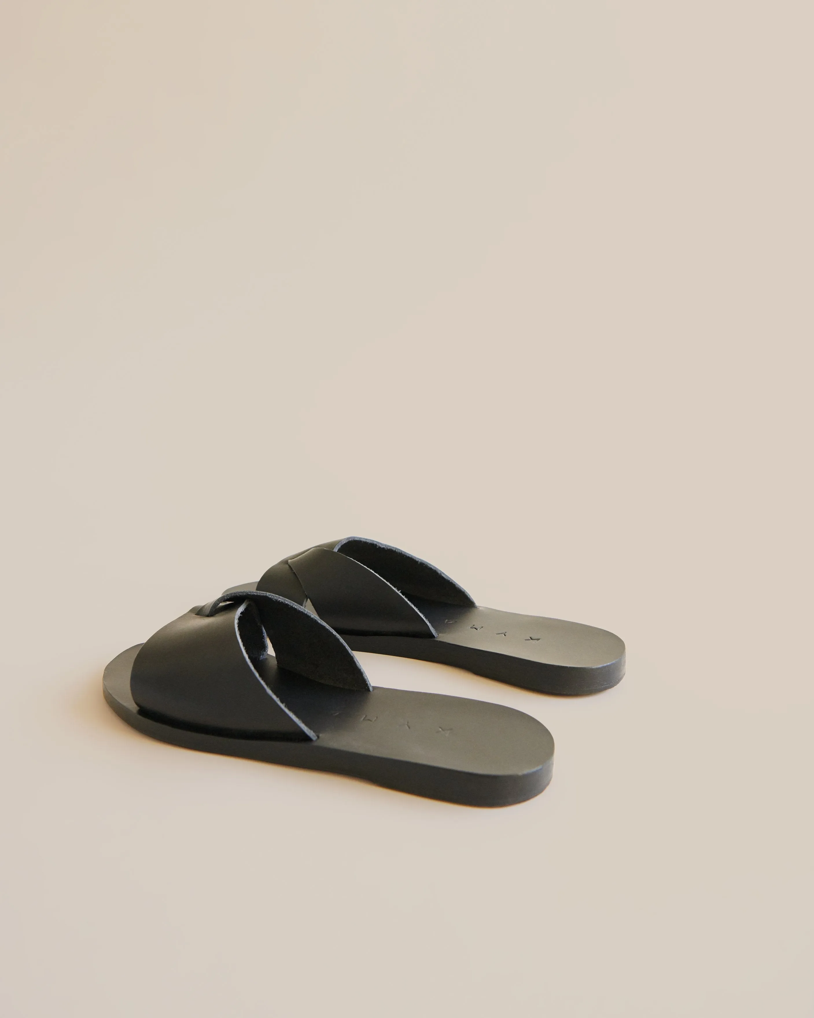 Romvi Leather Slide Sandal