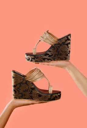 Sangeet Brocade & Gold Kolhapuri Inspired Wedges