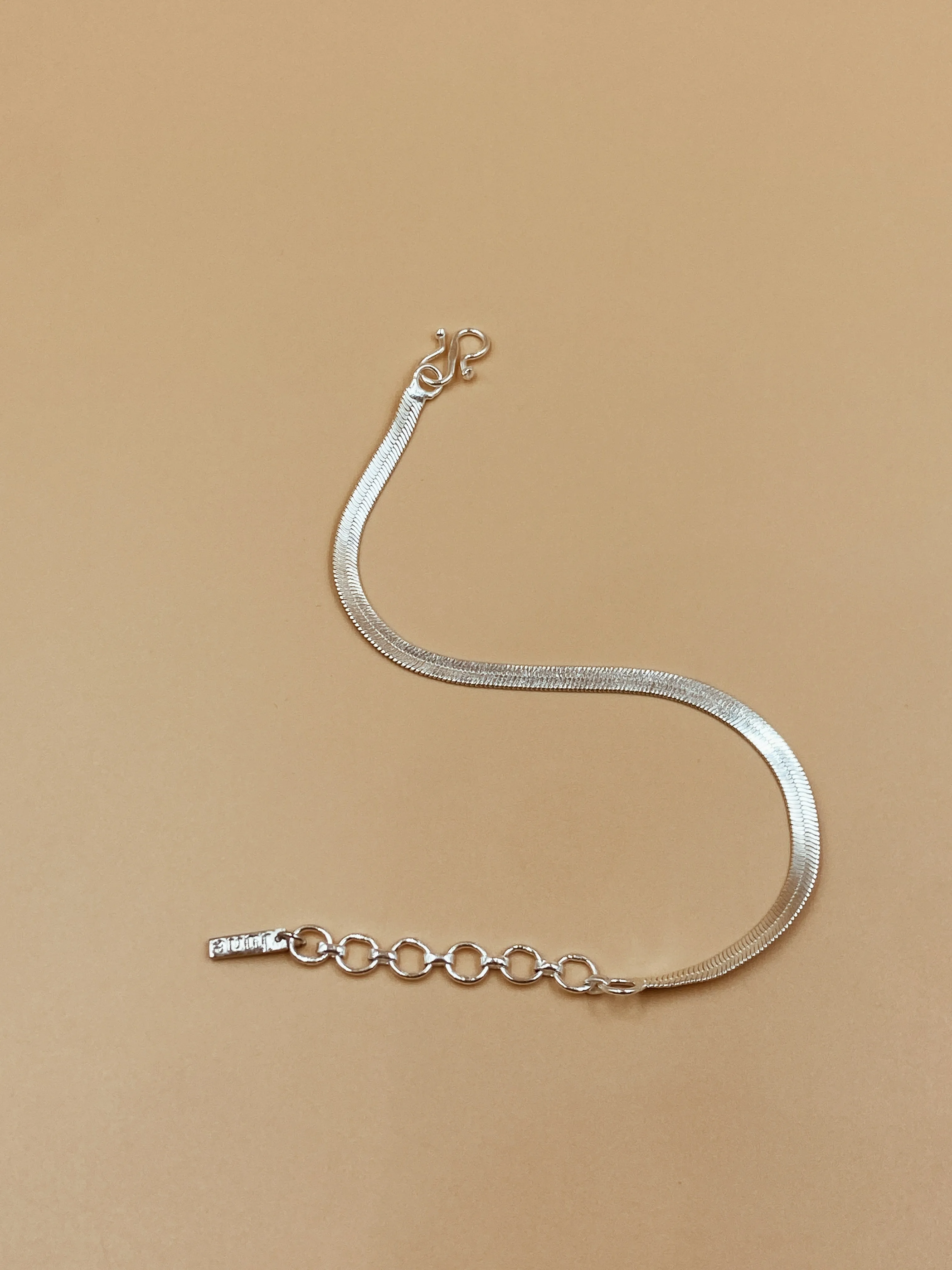 Viper Anklet in Silver Tone