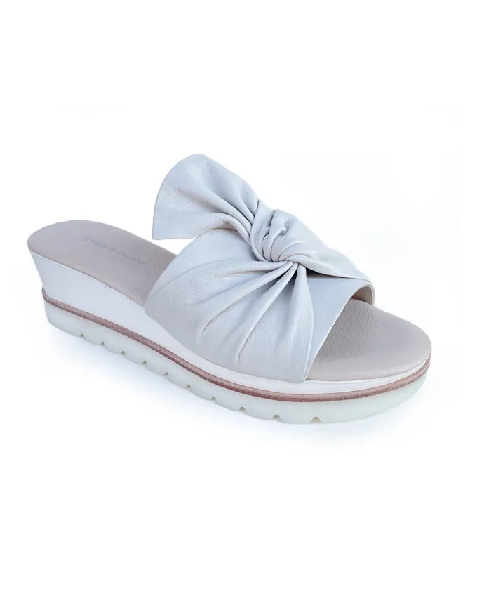 Wolin Sandals Ivory Leather