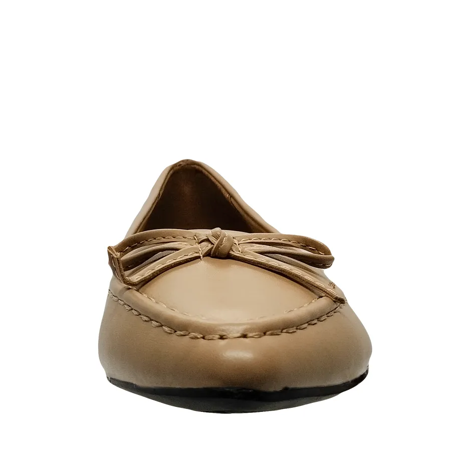 Women's Pointed Bow Flat