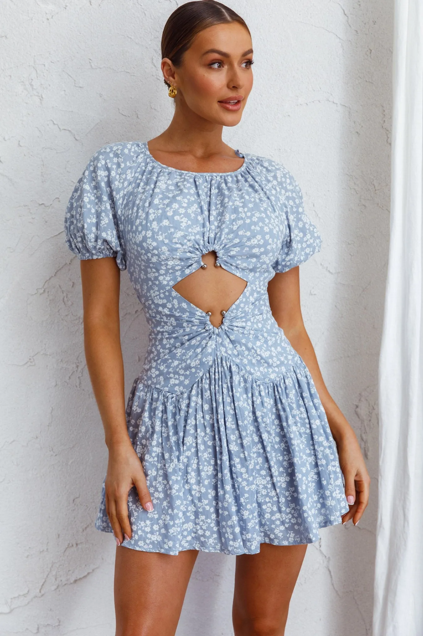 Your Moment Cut-Out Waist Dress Floral Blue